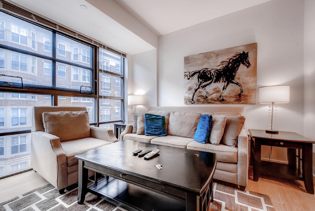 Global Luxury Suites At Kenmore Square Βοστώνη Δωμάτιο φωτογραφία